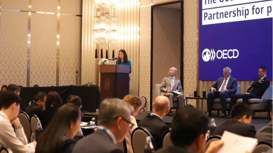 Vietnam urges stronger OECD-Southeast Asia ties at Bangkok forum